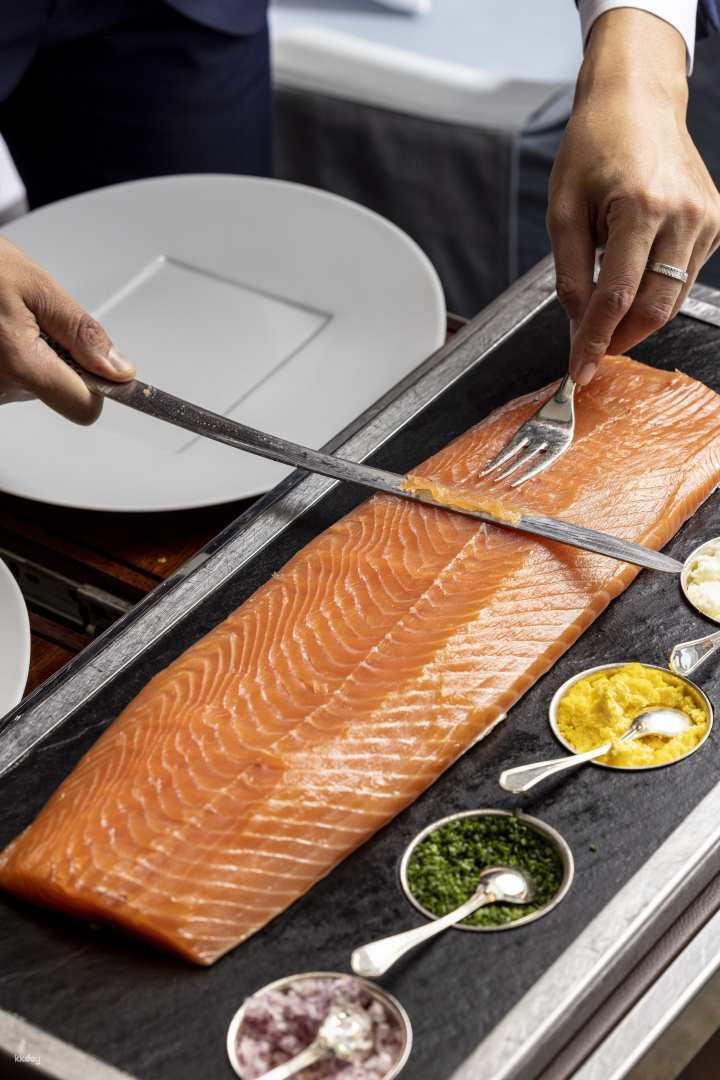 Central｜Mandarin Oriental Hotel, Hong Kong｜Mandarin Grill + Bar｜4-course Saturday Brunch｜Hotel Dining Offer 2025 - Photo 1 of 5